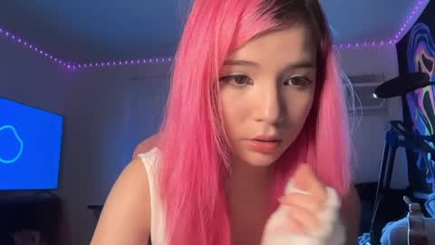 Mina online show from April 5, 9:58 pm