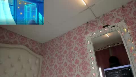 Mini Rouse online show from April 19, 6:10 pm