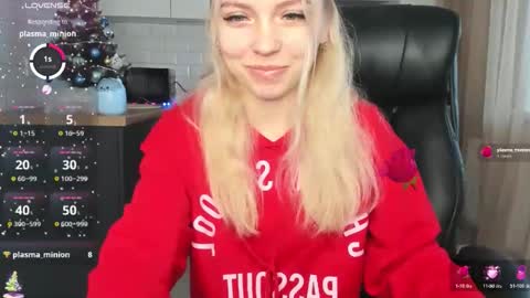 minionfriend online show from December 20, 11:25 am