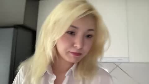 minnie_joy_ online show from February 25, 10:47 am