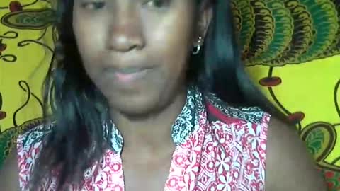 Snapshot of minouch211907 chatting on September 26, 5:05 am minouch211907 online show from September 26, 5:05 am