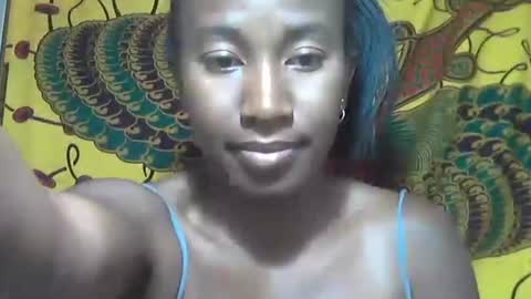 Snapshot of minouch211907 chatting on October 11, 7:57 am minouch211907 online show from October 11, 7:57 am
