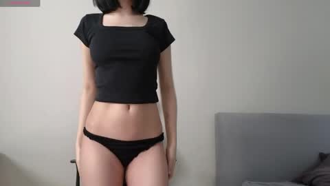 lia online show from May 21, 7:17 am