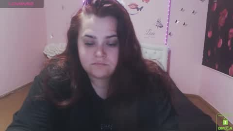 mira_cle_ online show from May 21, 10:46 am