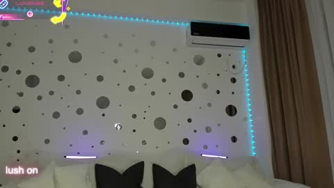 mira_fantasy online show from October 22, 4:39 am