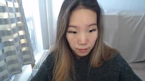 mira_g online show from February 3, 11:59 am