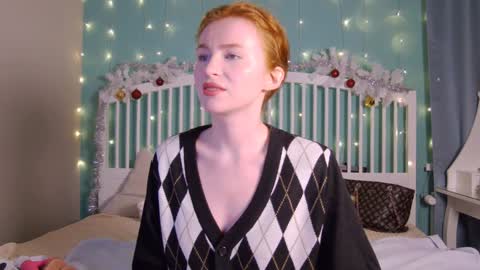 Snapshot of mira_glace chatting on January 30, 11:44 am Mira3 online show from January 30, 11:44 am