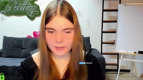 miraa_bloom online show from February 15, 8:08 pm