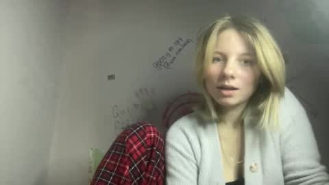 Stellary online show from September 28, 2:11 pm