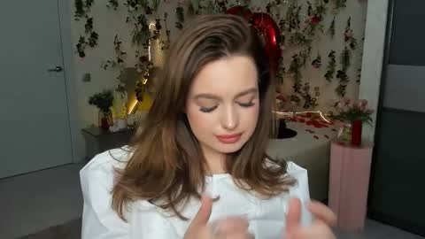 Emma online show from March 8, 10:08 am