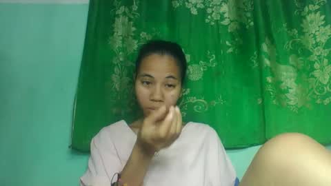 mirah881 online show from June 6, 7:25 am