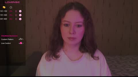 Snapshot of miranadevl chatting on September 11, 9:26 pm Kira online show from September 11, 9:26 pm