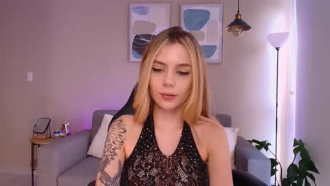 Miranda Shaw online show from January 22, 8:49 pm