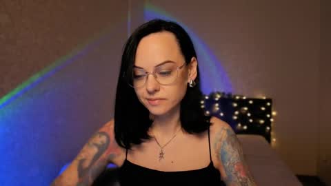 MiraSkyy online show from May 17, 7:46 pm