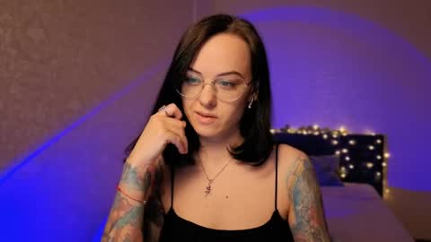 MiraSkyy online show from May 12, 3:19 pm