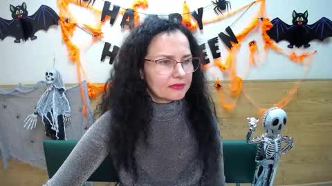 Miroslava Happi online show from November 3, 9:02 am