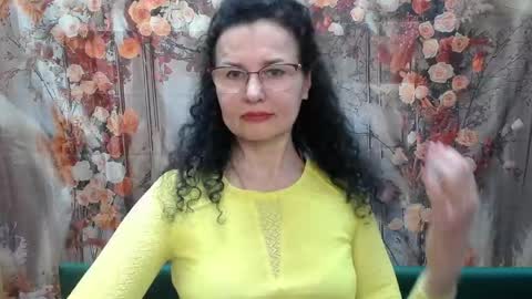Miroslava Happi online show from April 30, 6:40 am