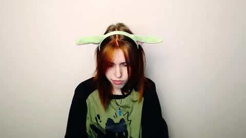 misaki_chan_ online show from November 21, 2:35 am