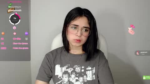Snapshot of misha__sweet__27 chatting on February 19, 6:55 am misha online show from February 19, 6:55 am
