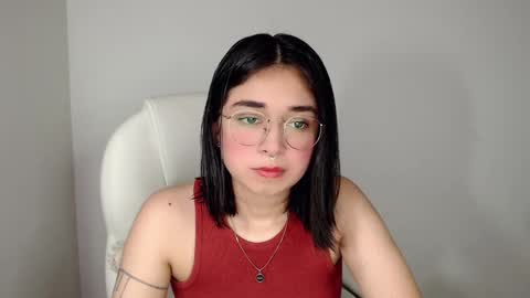 Snapshot of misha__sweet__27 chatting on January 29, 10:43 pm misha online show from January 29, 10:43 pm