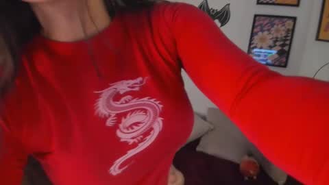 KRAVE  online show from November 3, 1:31 am