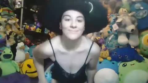 mishkababygirl online show from January 27, 11:32 am