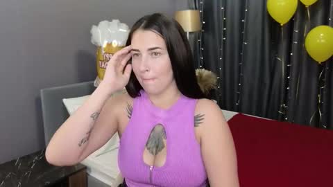 miss____mira online show from September 25, 1:48 am
