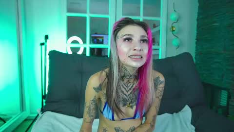 miss___angel online show from May 25, 11:09 am