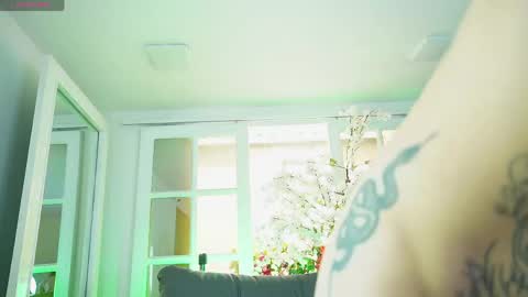 miss___angel online show from May 14, 4:57 pm