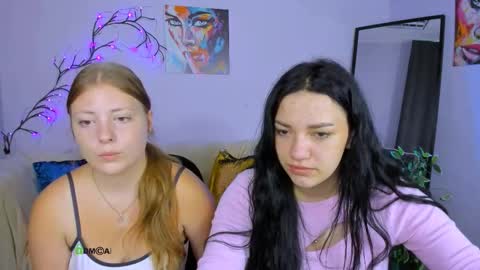 miss__ella online show from September 10, 5:40 am
