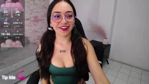 andrea online show from December 17, 12:20 pm