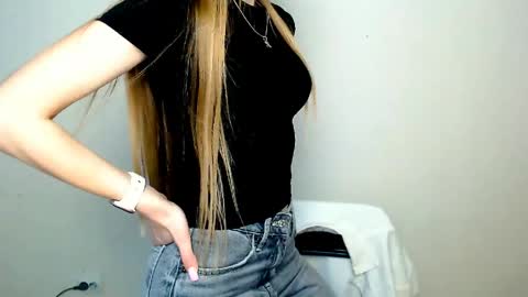 Angelina online show from May 12, 6:54 am