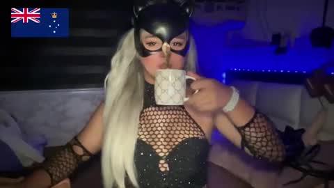 Call me  Miss Antonette  online show from May 25, 7:24 pm