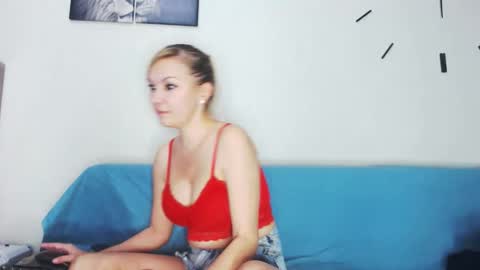 miss_blonde1 online show from May 11, 7:32 am