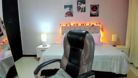 Cataleya online show from May 2, 11:46 am