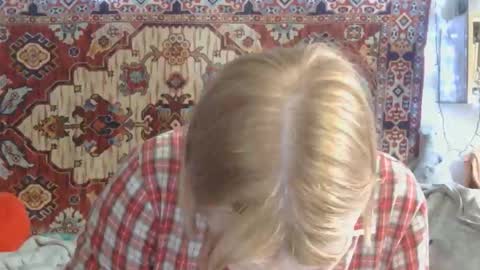 Elis online show from May 20, 11:07 am