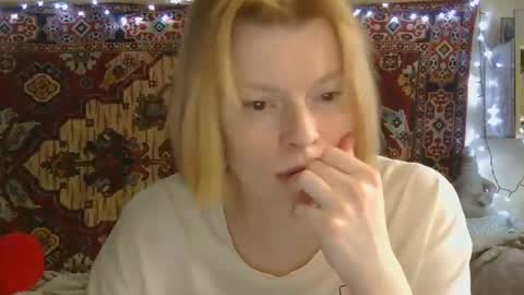 Elis online show from May 26, 11:20 am