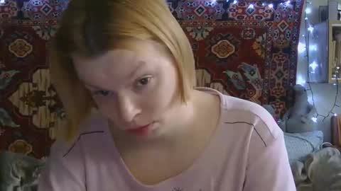Elis online show from April 27, 11:18 am