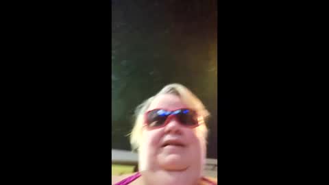 miss_ella_rose online show from May 9, 5:53 am