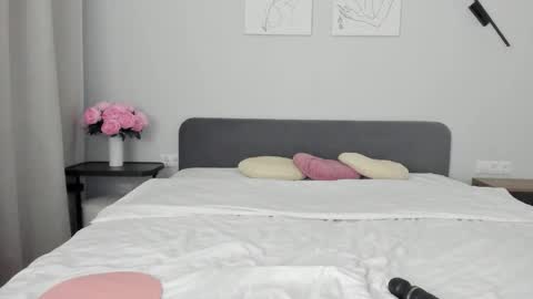 Emily online show from May 29, 11:03 pm