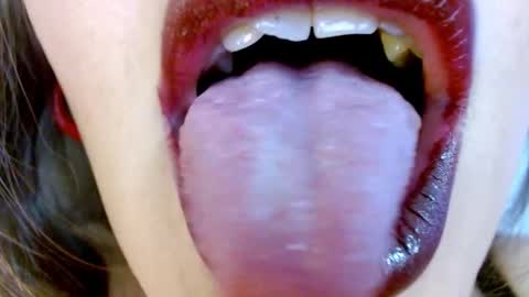 Snapshot of miss_evoleth2 chatting on September 11, 3:45 pm Miss Evoleth online show from September 11, 3:45 pm