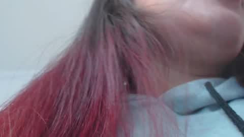 Snapshot of miss_evoleth2 chatting on December 6, 1:00 pm Miss Evoleth online show from December 6, 1:00 pm