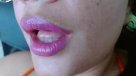 Miss Evoleth online show from May 21, 5:55 pm