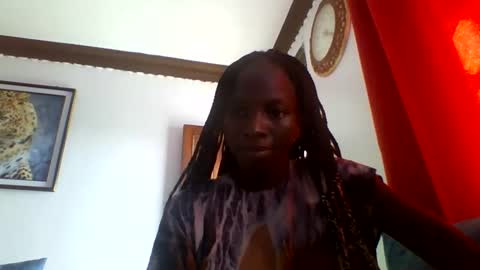 miss_fabbyton online show from January 8, 1:31 pm