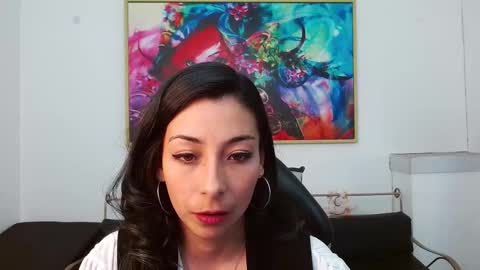 Miss Honey online show from November 8, 3:28 pm