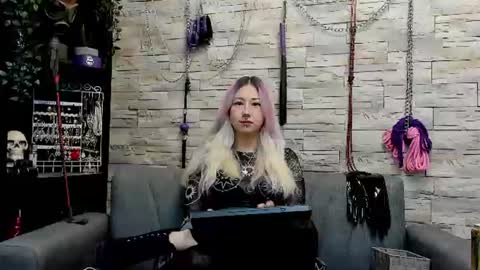 Kaz online show from August 5, 12:50 am