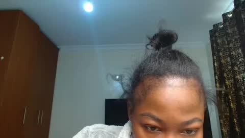 Miss Kiarrafit online show from January 14, 11:53 am