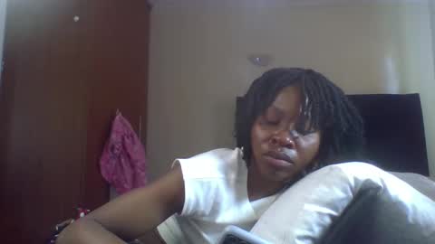 Miss Kiarrafit online show from October 15, 8:17 am