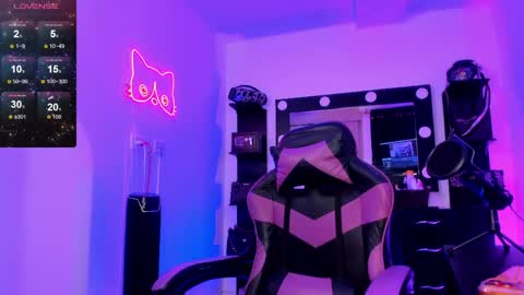 Miss Kittyn online show from May 24, 1:26 am