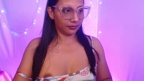 LONDON online show from October 1, 10:09 am